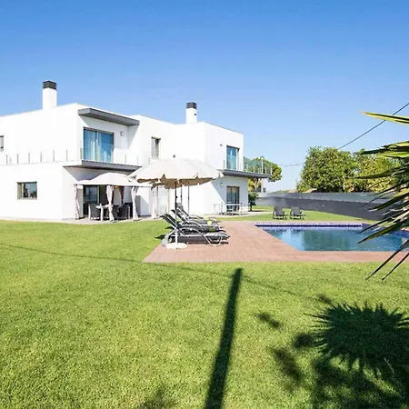 Dala Villa