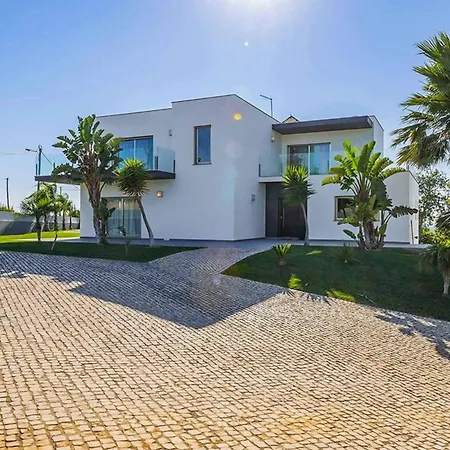 Villa Dala
