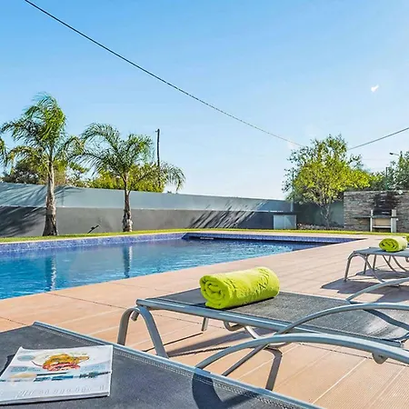 Dala Villa